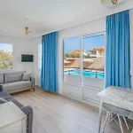 Oezguem דטקה