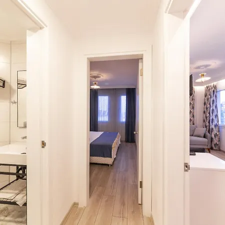 Aparthotel Oezguem *