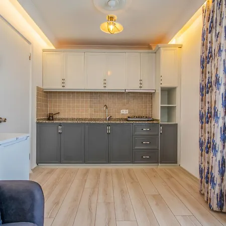 Oezguem Aparthotel *