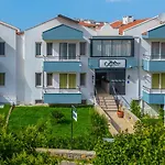 Oezguem Apartmanhotel 4*